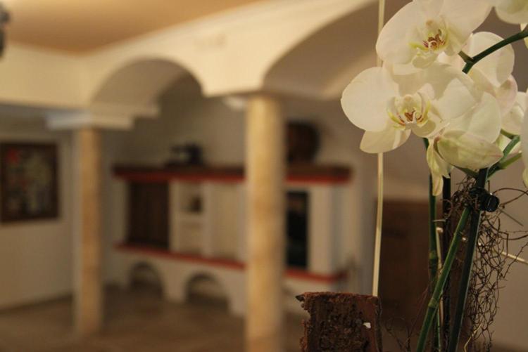 Hotel-Gasthof Zur Post Фелбург Екстериор снимка