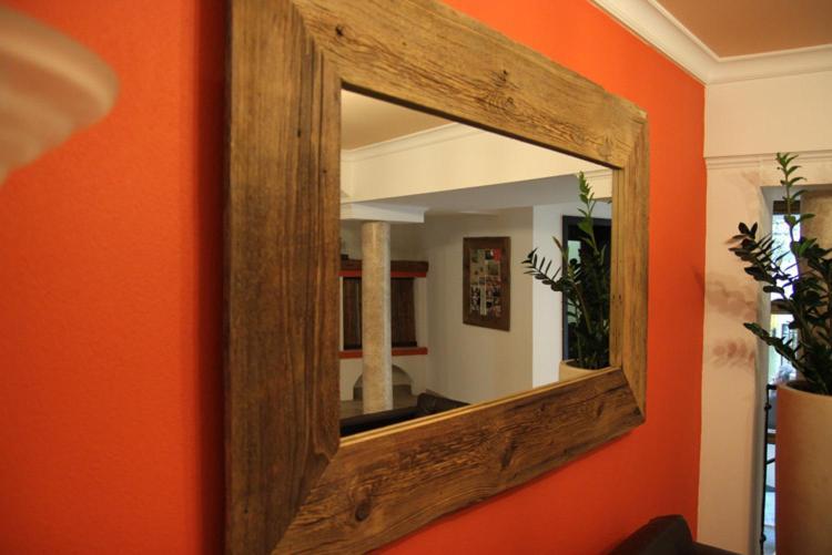Hotel-Gasthof Zur Post Фелбург Екстериор снимка